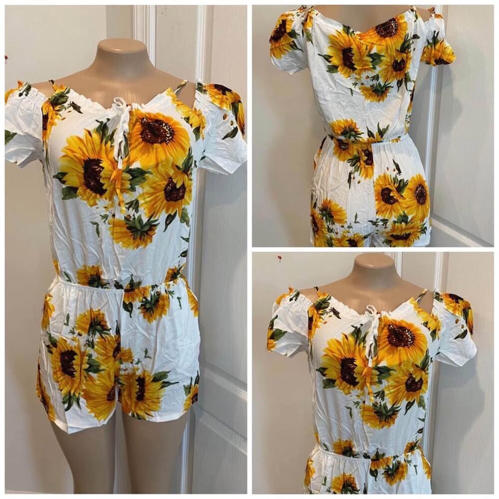 New with Tag Sunflower Romper with Pockets 4 Sizes🌻M,L,XL,XXL🌻Go Up a Size-XXL